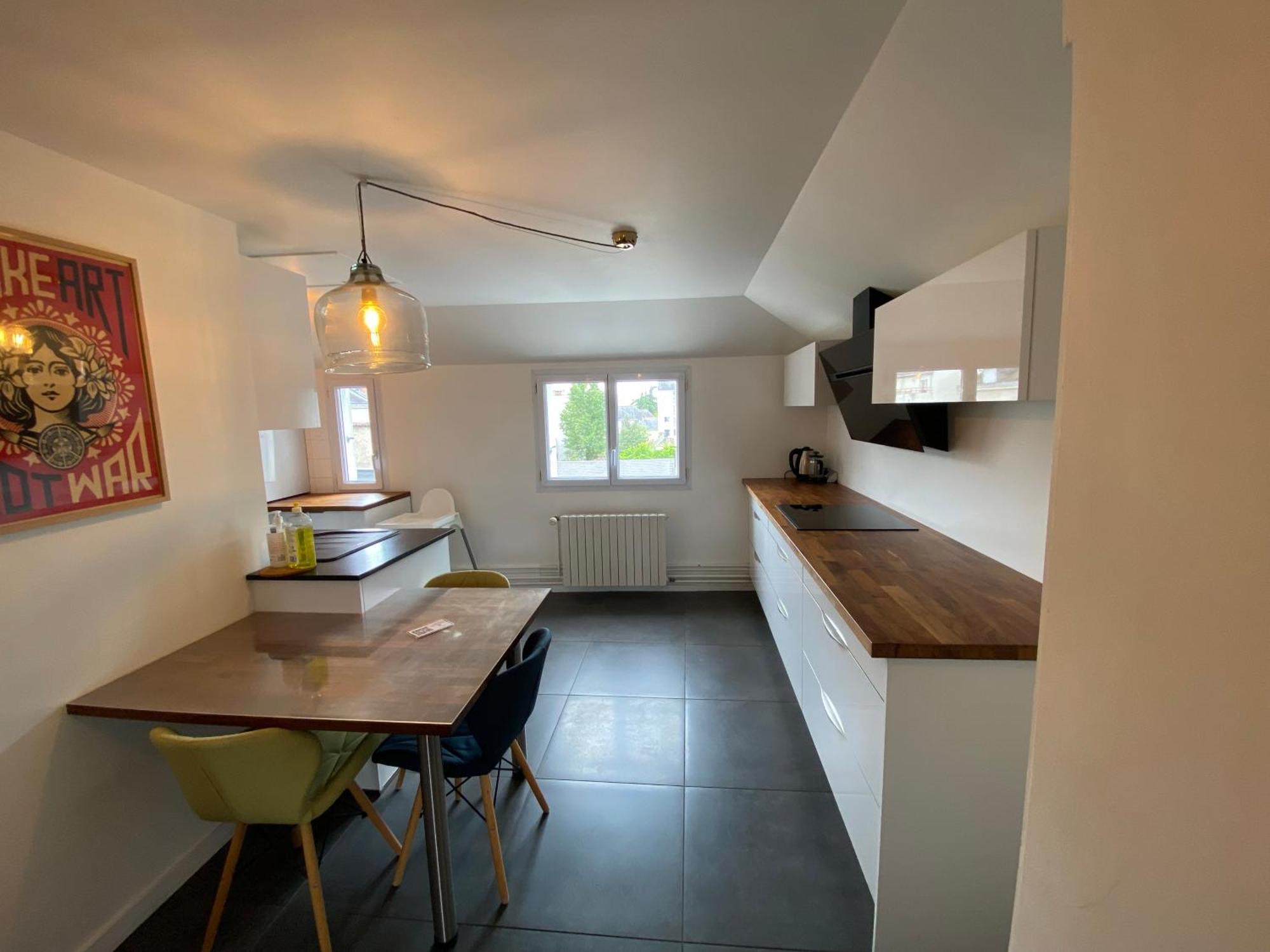 Appartement Entier - Jean-jaures - Centre *